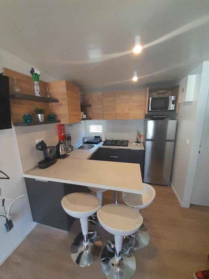 Mobile Home Ami & Alen Biograd Na Moru Extérieur photo